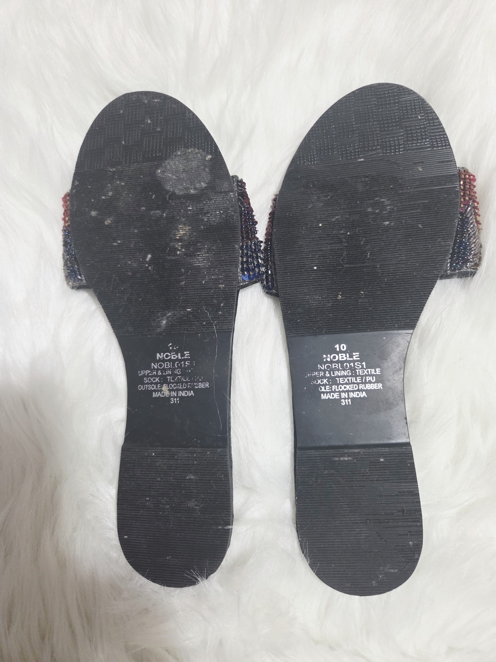 Steve Madden Women’s Black Beaded Slide Sandals - Picture 5 of 5